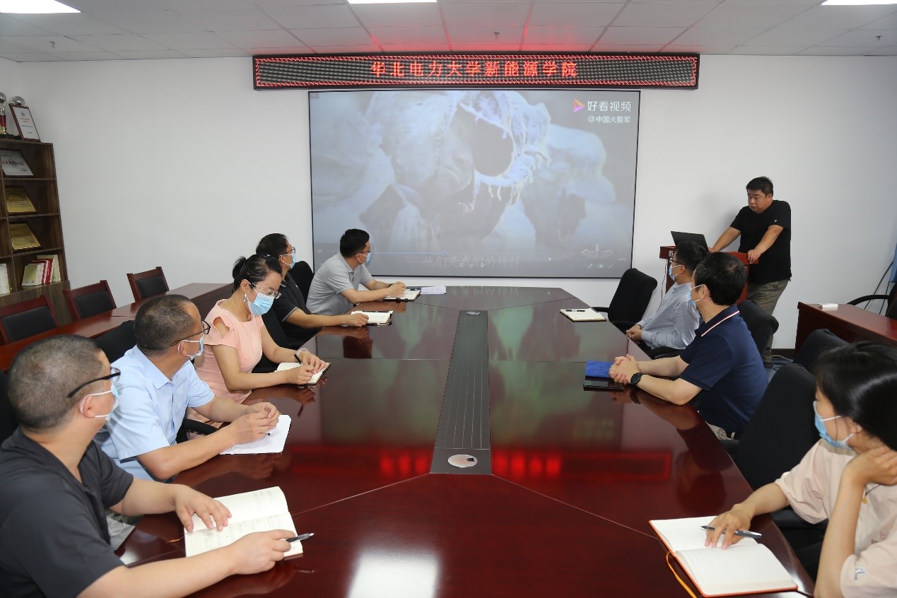 f007fcd8855c431a8f1b03d3c5fb3438.jpg f007fcd8855c431a8f1b03d3c5fb3438.jpg